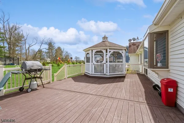 $799,000 | 30 Claridge Lane, Flemington, NJ 08822