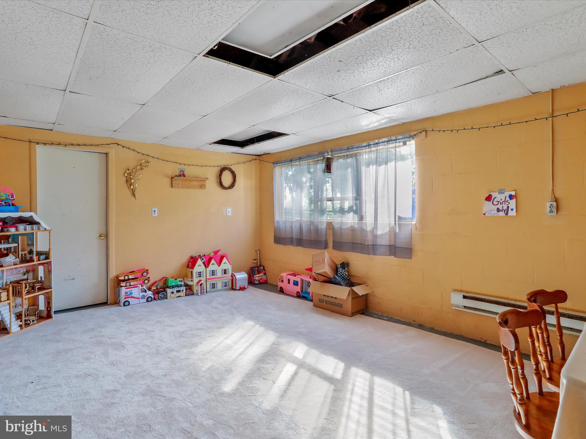 9276 Rabbit Road South Greencastle, PA 17225 - Photo 25 of 33 Hobby room/play room! Lots of possibilities!