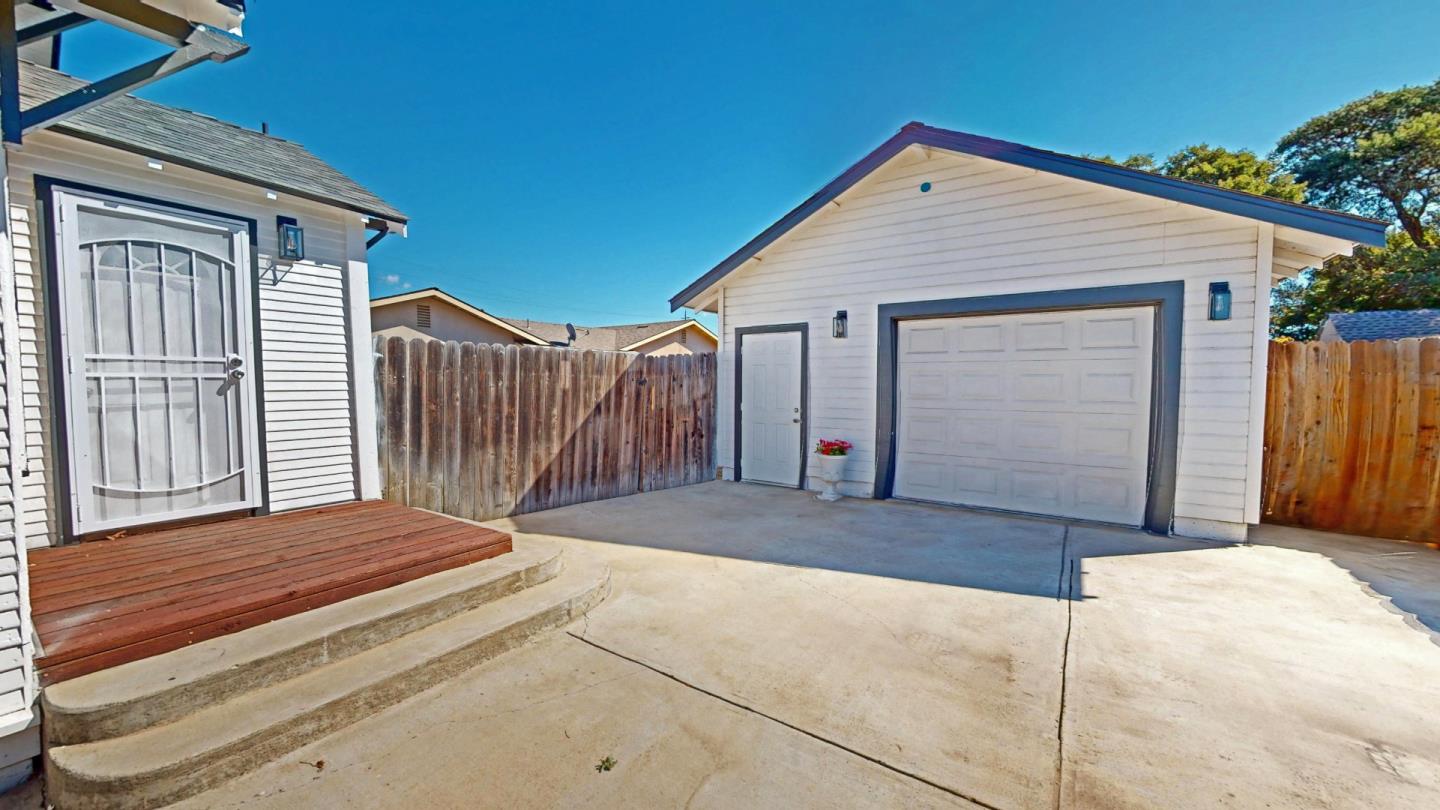 236 West Street Soledad, CA 93960 - Photo 35 of 41 a backyard of a house