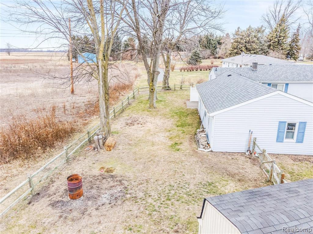 4047 Bluebush Road Monroe, MI 48162 - Photo 30 of 38