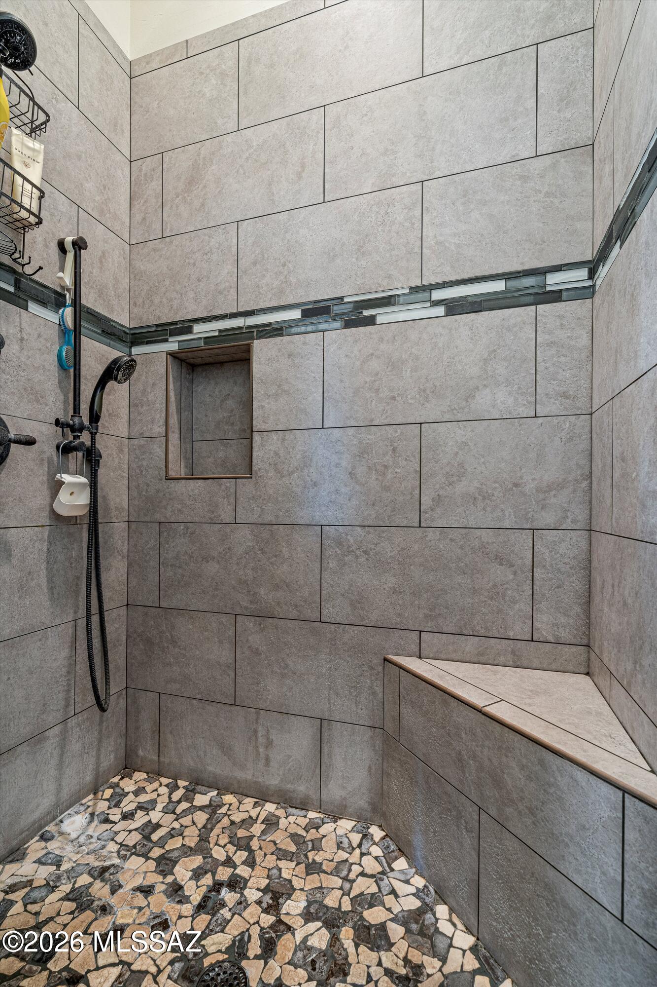 14589 East Cir Q Ranch Place Vail, AZ 85641 - Photo 23 of 33 41-Primary Bathroom