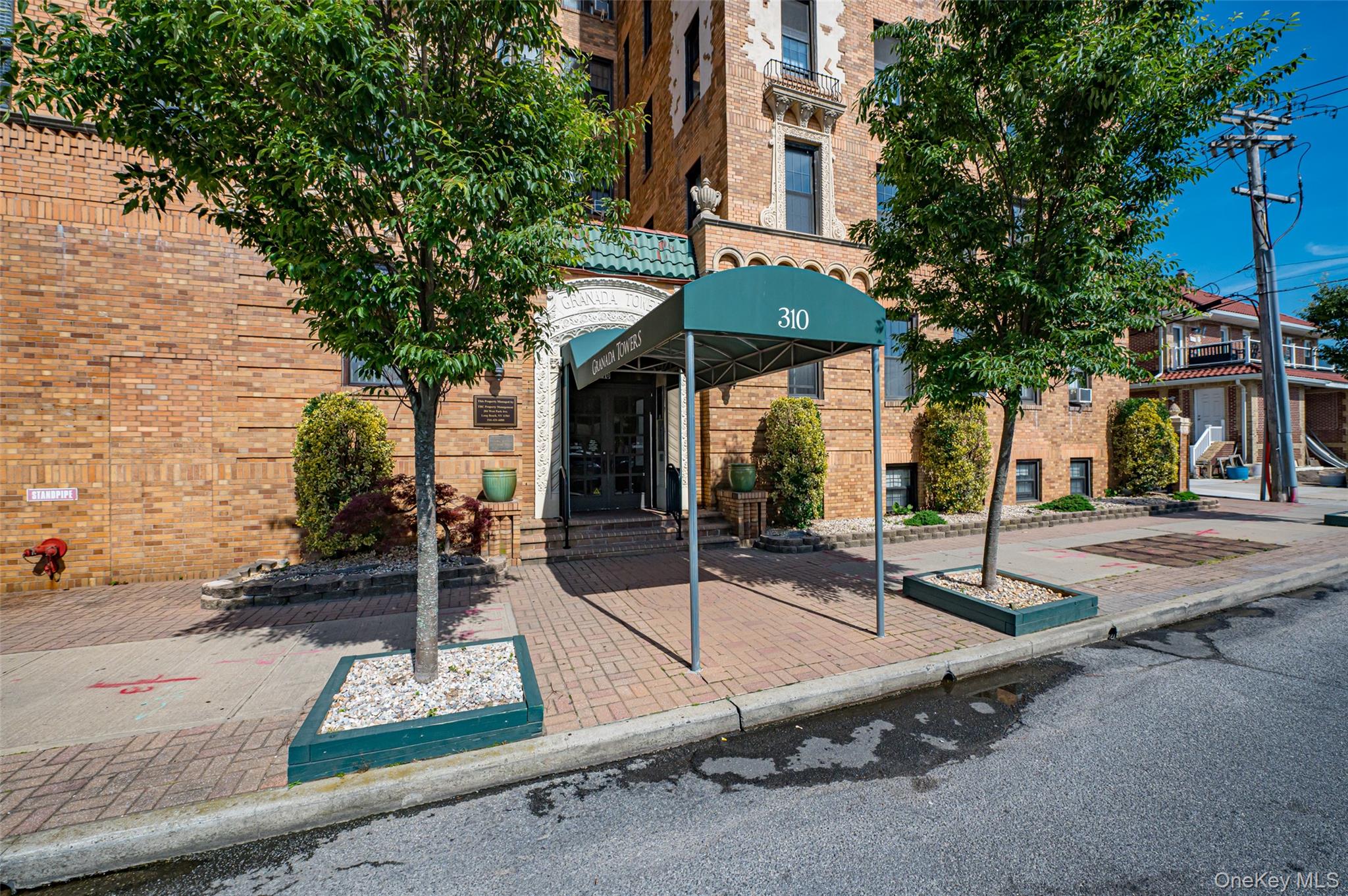 310 Riverside Boulevard, Unit 3I Long Beach, NY 11561 - Photo 2 of 23