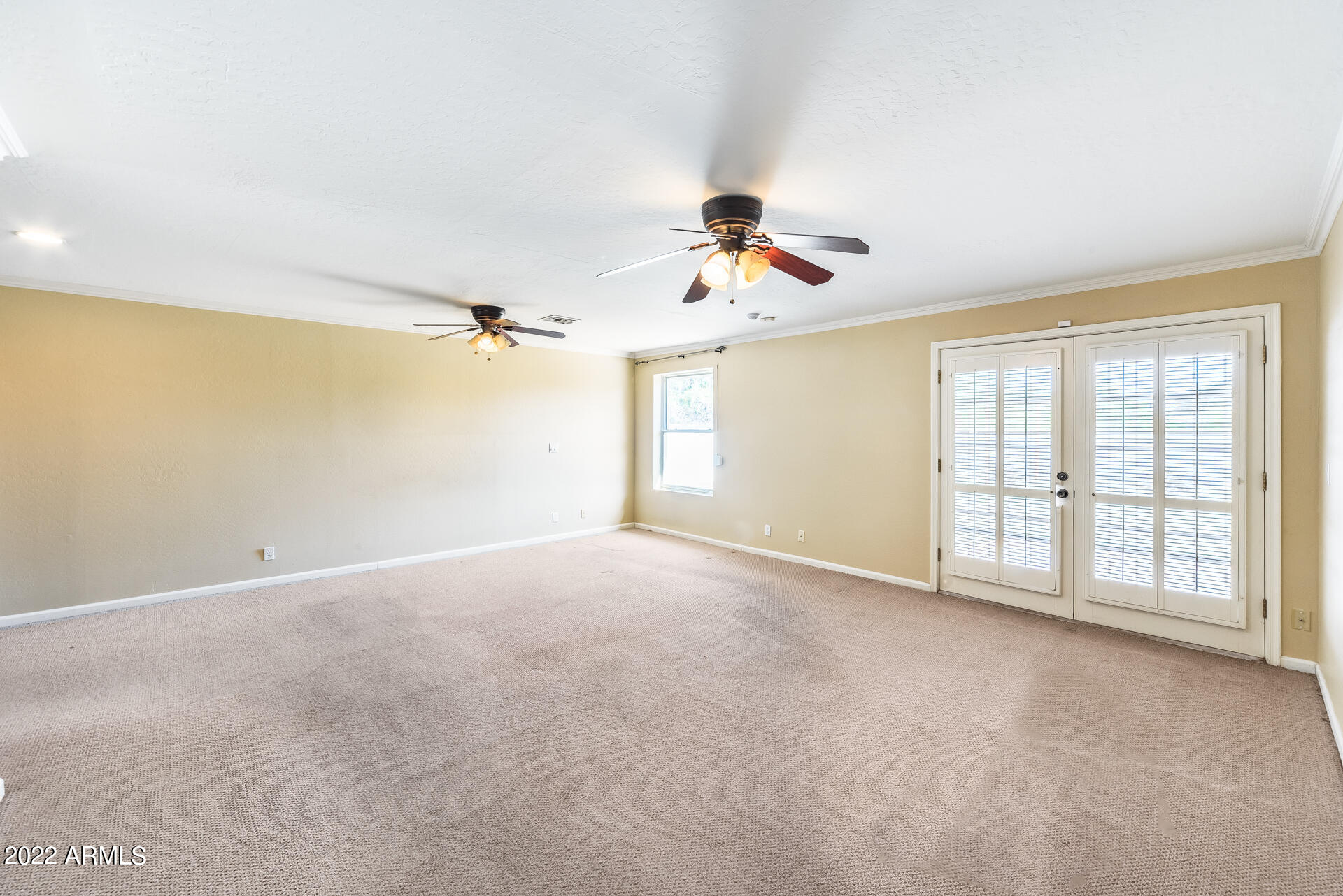 5501 East Camelback Road Phoenix, AZ 85018 - Photo 39 of 53 a view of an empty room with a window