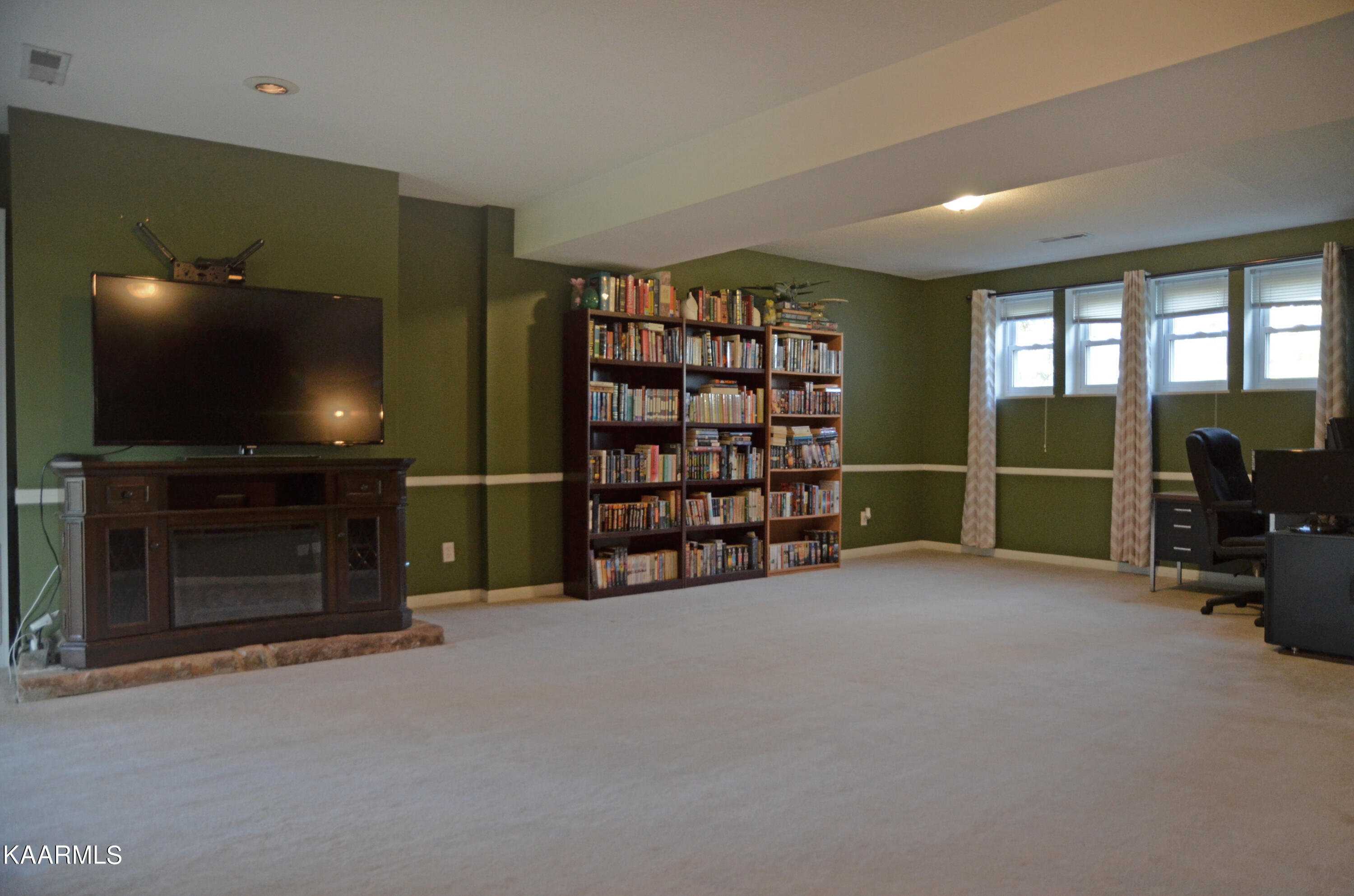 7801 Ashley Road Powell, TN 37849 - Photo 5 of 19 Den