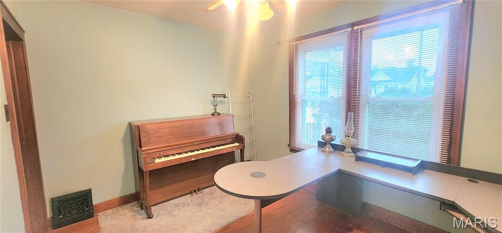 518 West German Street Chester, IL 62233 - Photo 12 of 25