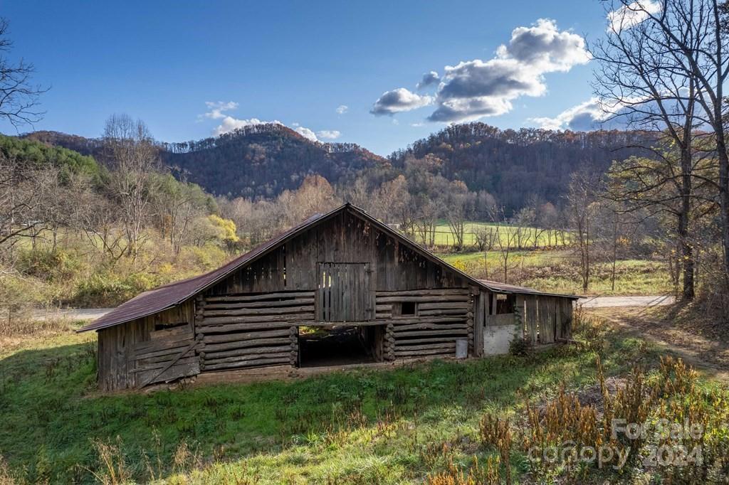 521 Hooper Cemetery Road Cullowhee, NC 28723 - Photo 8 of 12 Gallery Image 8
