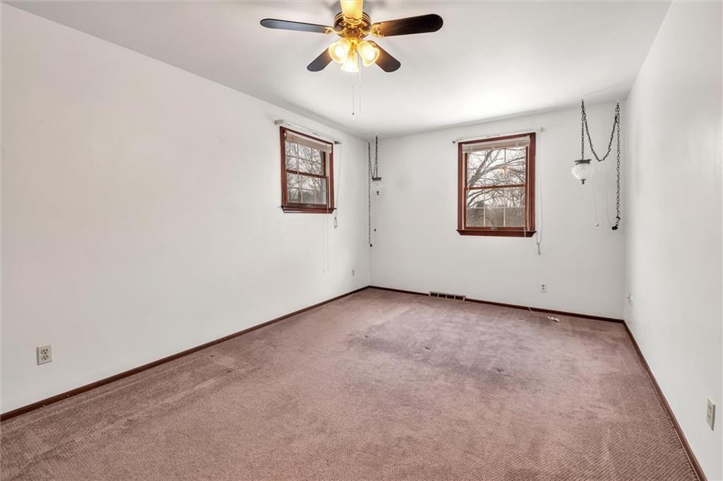 3720 Centerview Road Gibsonia, PA 15044 - Photo 11 of 25 Gallery Image 11