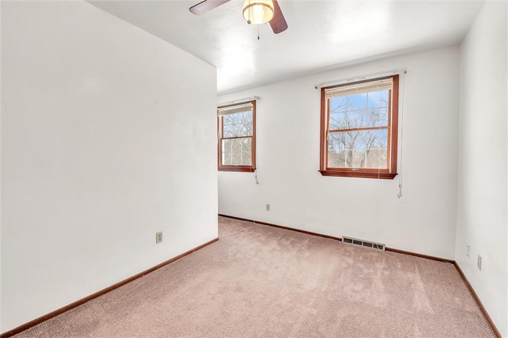 3720 Centerview Road Gibsonia, PA 15044 - Photo 15 of 25 Gallery Image 15