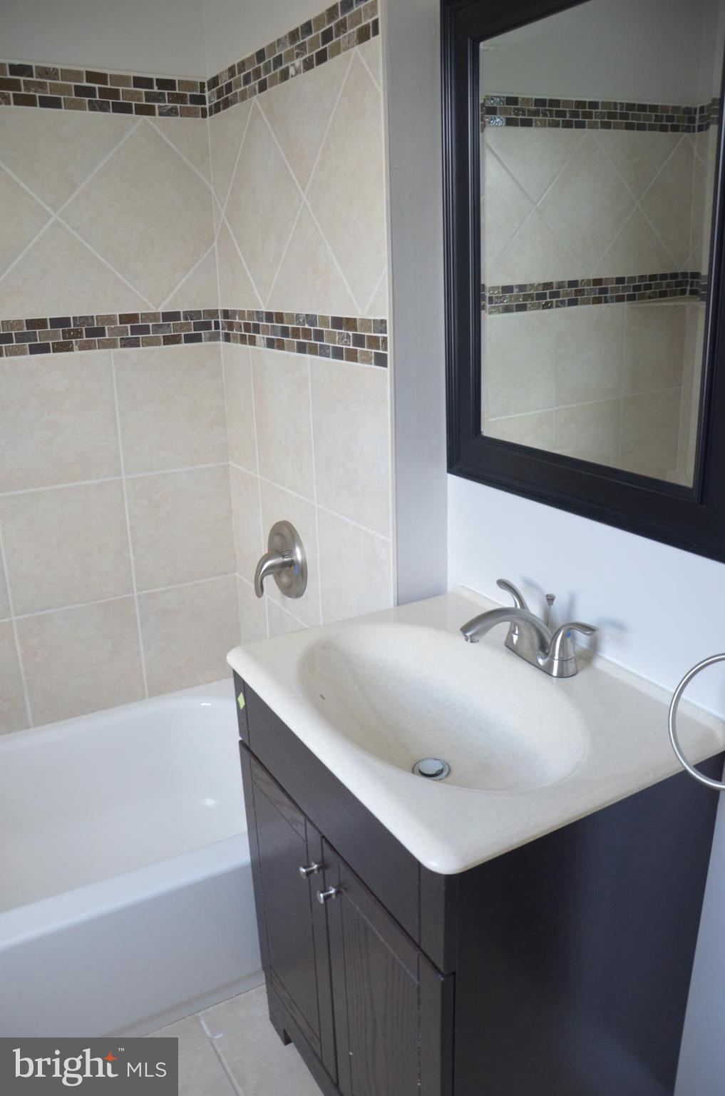 210 West Arundel Road Baltimore, MD 21225 - Photo 10 of 23 Bath