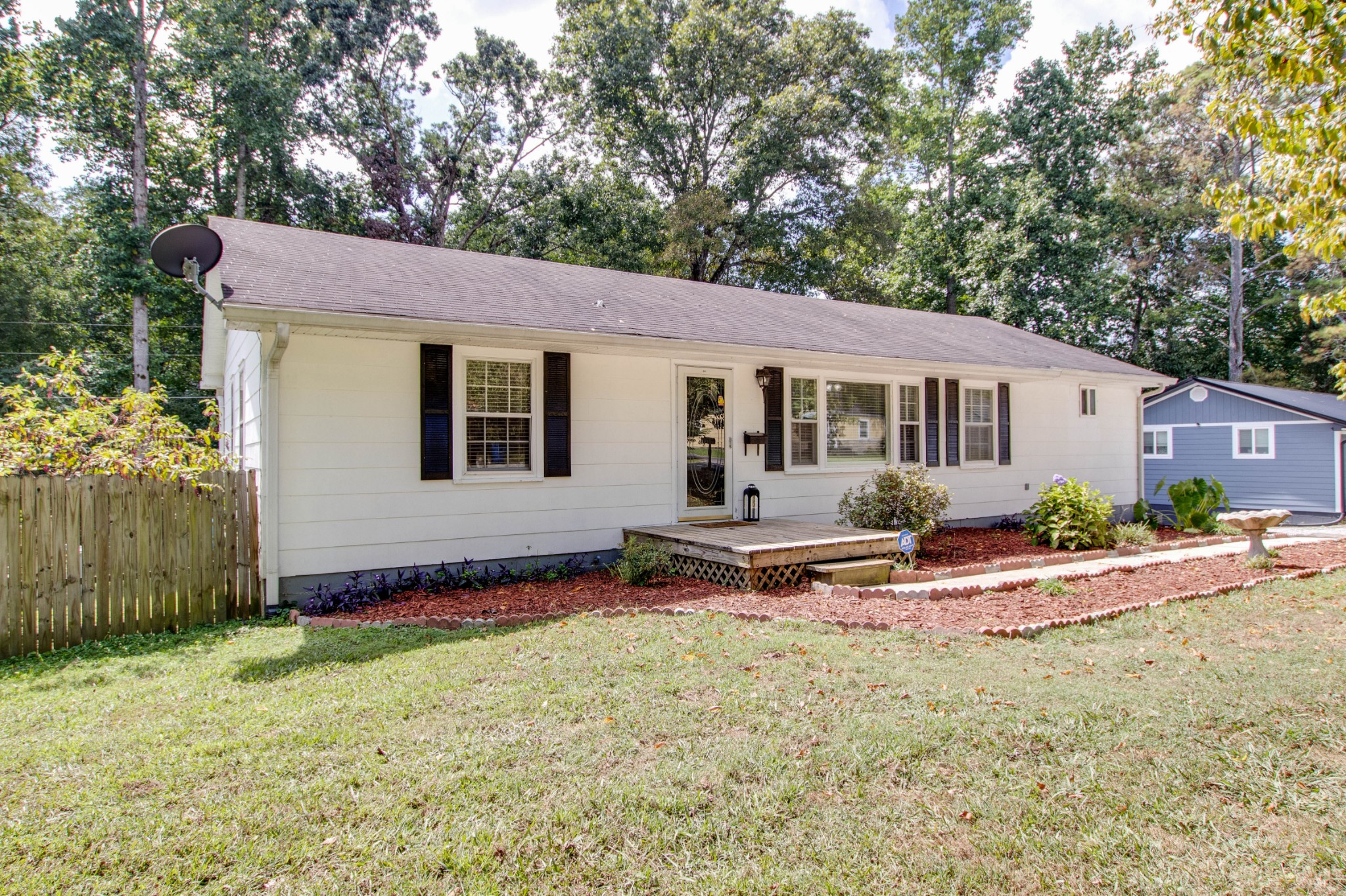 619 Riverside Drive Manchester, TN 37355 - Photo 2 of 37 Gallery Image 2