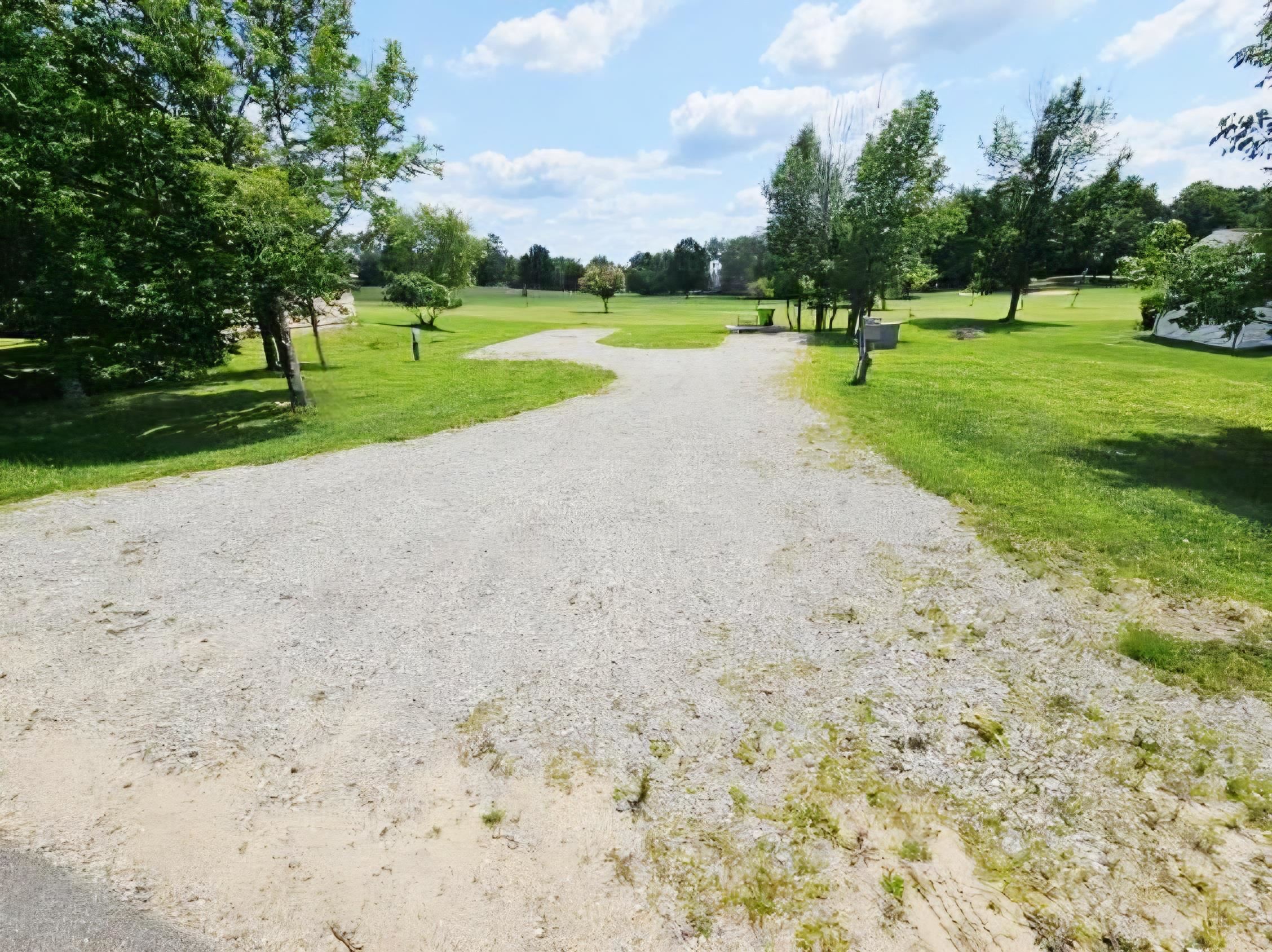 1829 Linksview Way Gladwin, MI 48624 - Photo 2 of 18