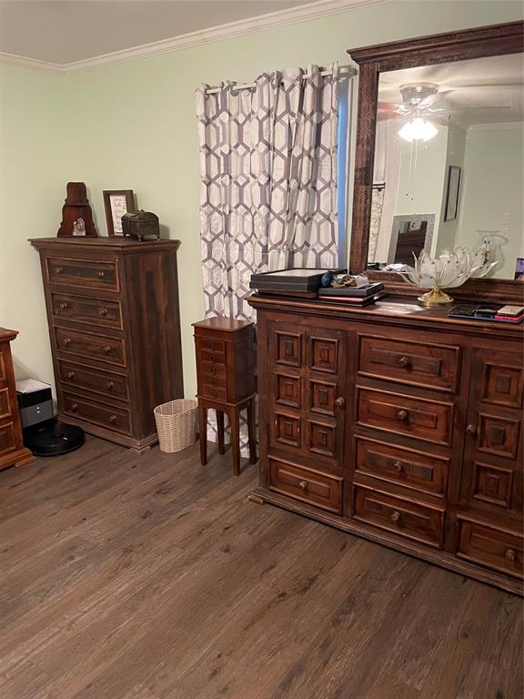 125 Live Oak Street Azle, TX 76020 - Photo 7 of 20 Sitting area