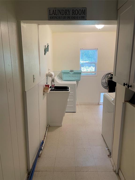 125 Live Oak Street Azle, TX 76020 - Photo 9 of 20