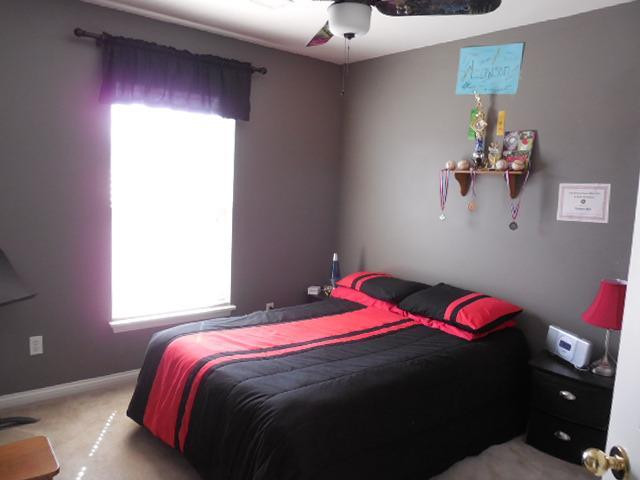 2045 Shaker Run Road Lexington, KY 40509 - Photo 22 of 33 Second of two spare bedrooms.