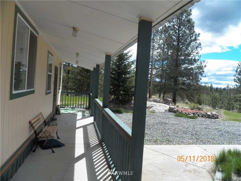 265 Neil Circle Road South Tonasket, WA 98855 - Photo 3 of 25