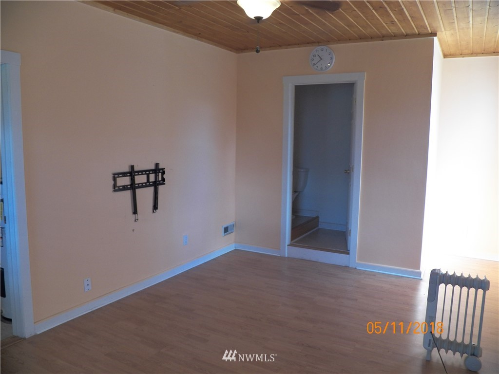 265 Neil Circle Road South Tonasket, WA 98855 - Photo 4 of 25