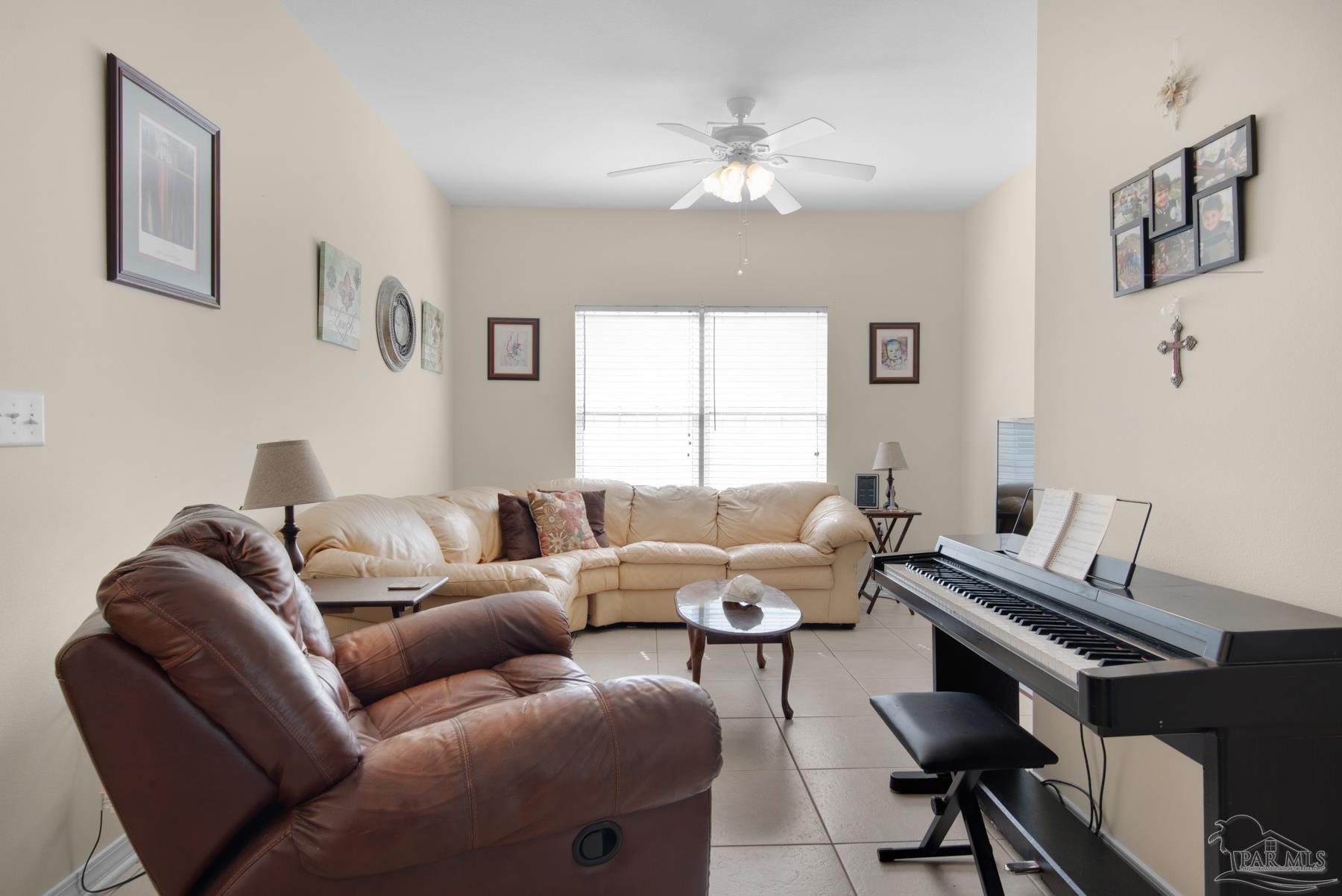 3669 Quail Run Road Gulf Breeze, FL 32563 - Photo 8 of 30 Gallery Image 8
