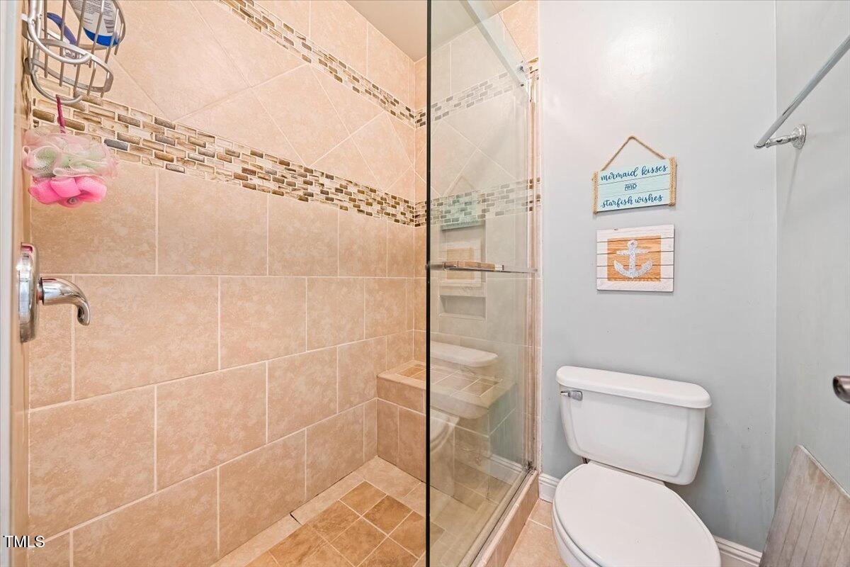 6397 New Market Way Raleigh, NC 27615 - Photo 15 of 28 primary bath 2