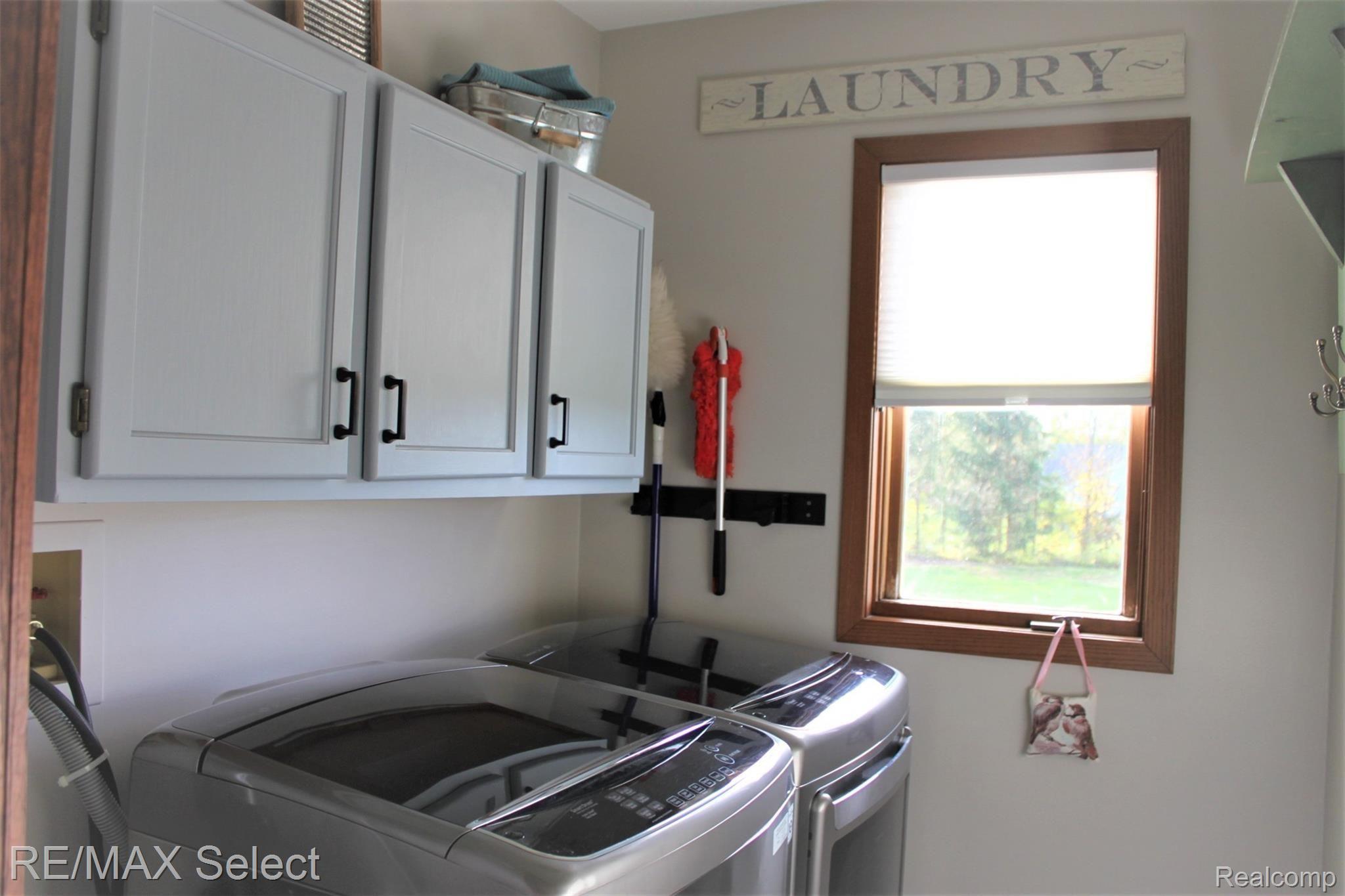 1334 West Ray Road Fenton, MI 48430 - Photo 7 of 30 IMG_1766 (2).JPG