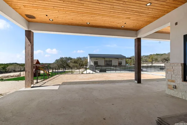 $1,700,000 | 1136 Adyson Rdg Drive, Bulverde, TX 78163