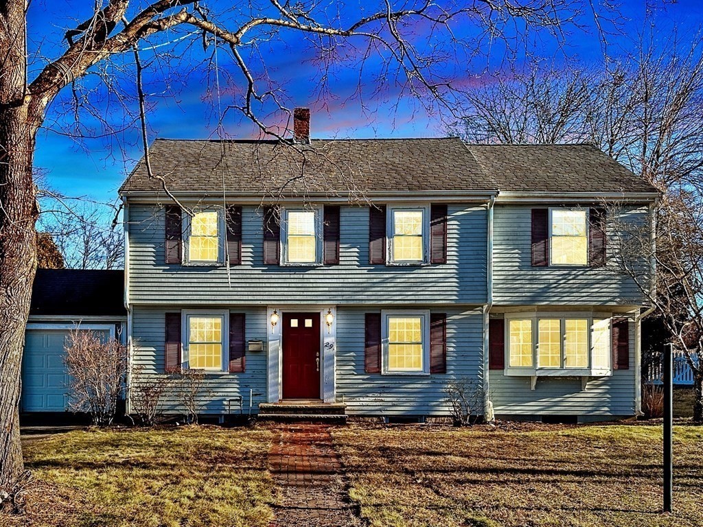 29 Douglas Road Needham, MA 02492 - Photo 39 of 42 a front view of a house