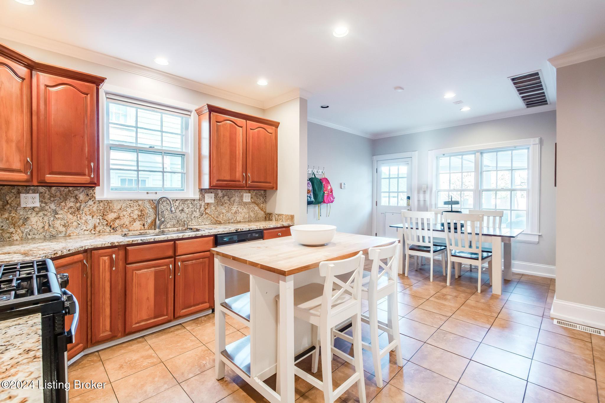 1731 Sulgrave Road Louisville, KY 40205 - Photo 23 of 86 1731_Sulgrave_Rd_40205_562