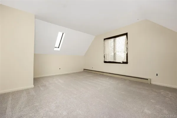 $685,000 | 325 Middle Road, Blue Point, NY 11715