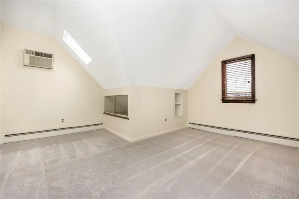 $685,000 | 325 Middle Road, Blue Point, NY 11715