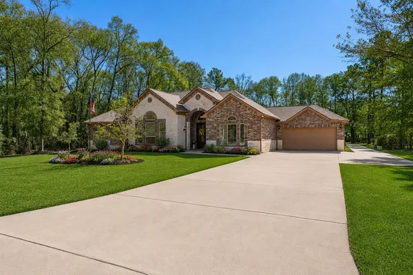 $619,000 | 27688 Rio Blanco Drive, Splendora, TX 77372