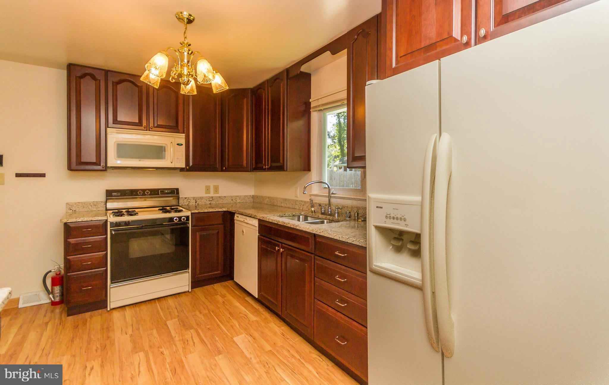 103 Bosun Road Arnold, MD 21012 - Photo 15 of 23 Kitchen