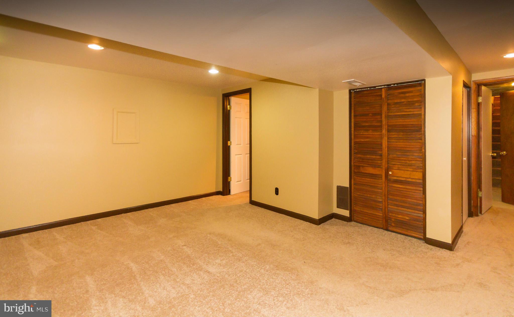 103 Bosun Road Arnold, MD 21012 - Photo 17 of 23 BUILT-IN CLOSET