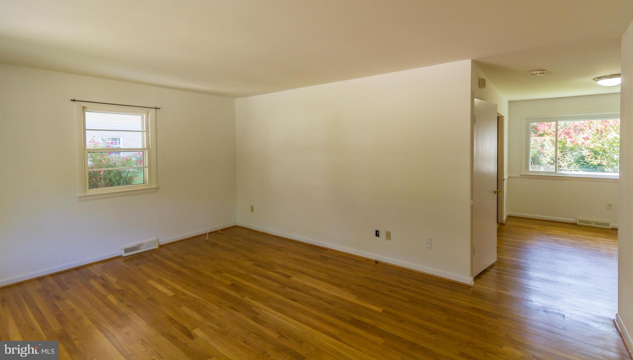 103 Bosun Road Arnold, MD 21012 - Photo 6 of 23 freshly painted and hardwood