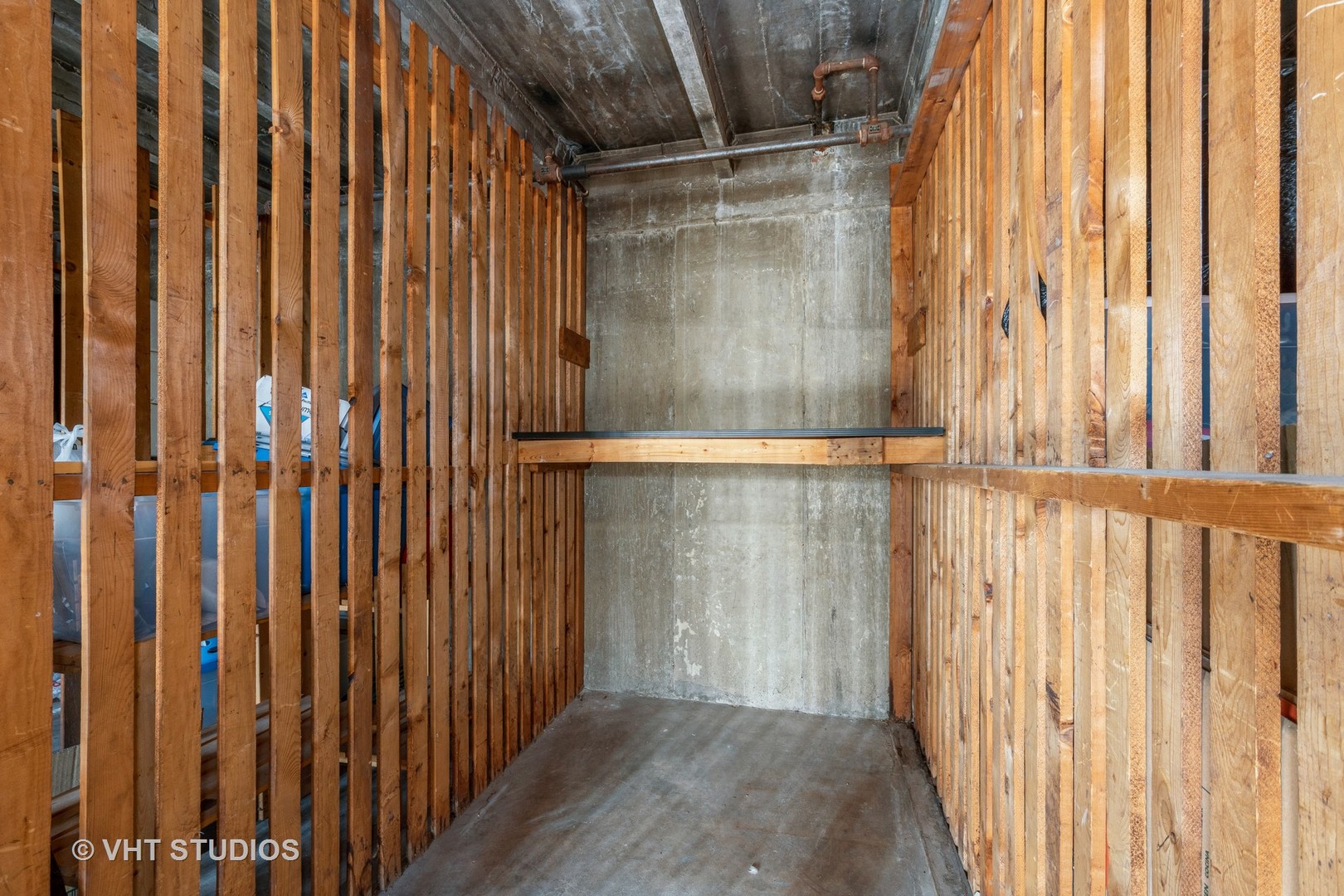 334 Ridge Avenue, Unit 3 Evanston, IL 60202 - Photo 11 of 12 a view of wooden door