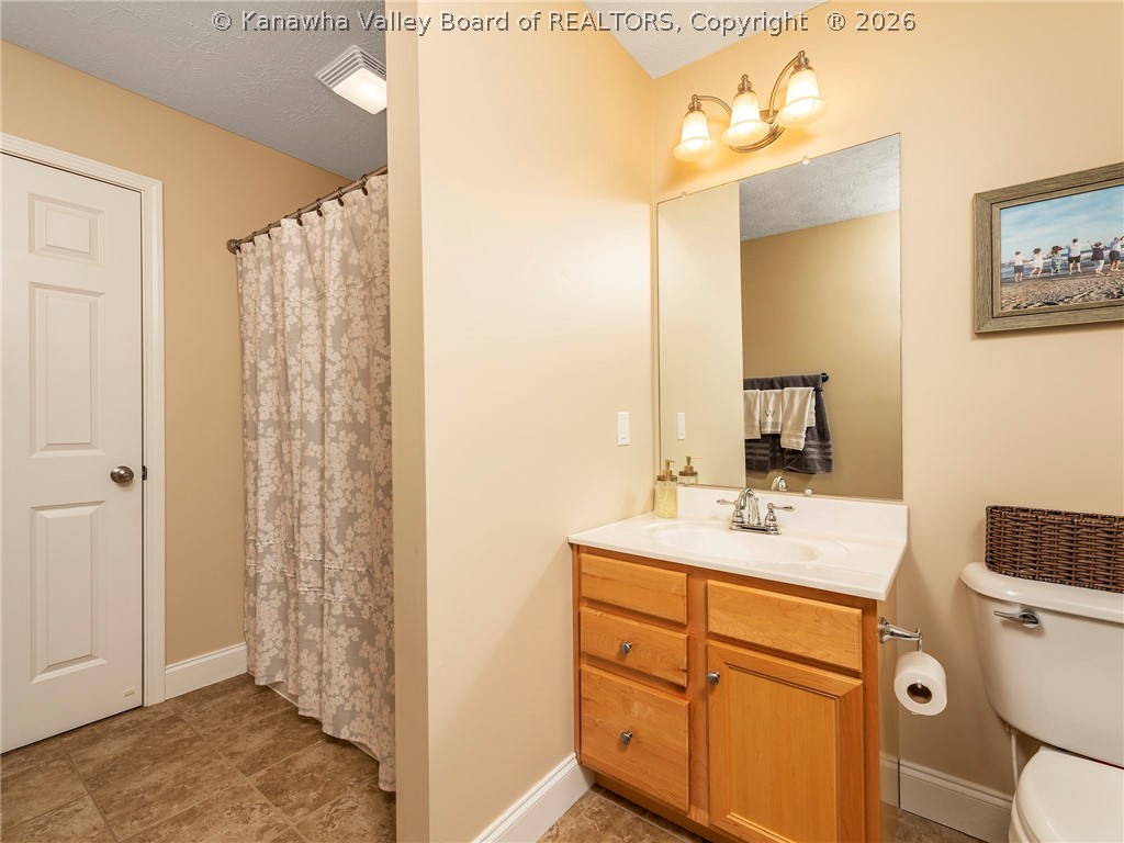 270 Hyde Park Road Winfield, WV 25213 - Photo 19 of 26 Gallery Image 19
