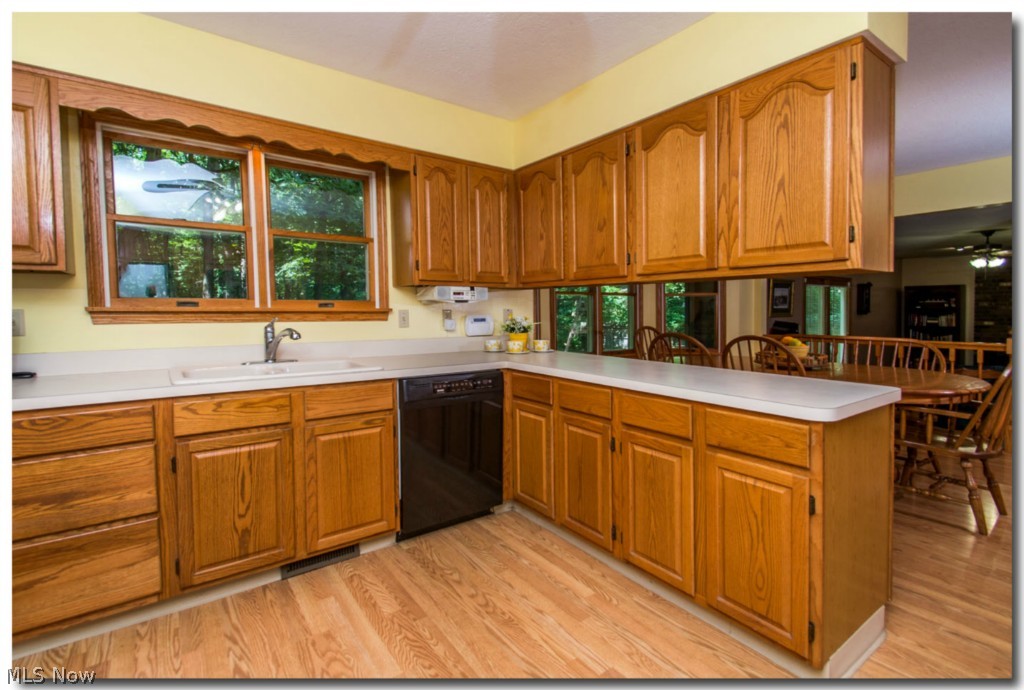 8615 Furnace Road Vermilion, OH 44089 - Photo 9 of 25