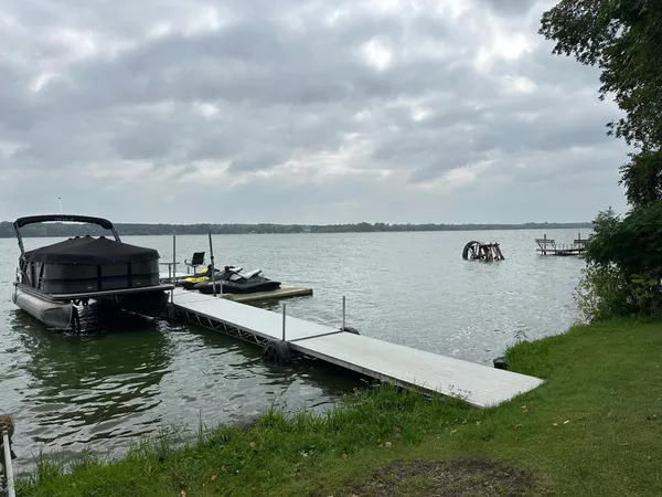 $1,400,000 | 52 A 206th Street, New Richmond, WI 54017
