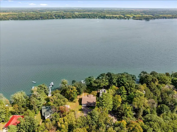 $1,400,000 | 52 A 206th Street, New Richmond, WI 54017