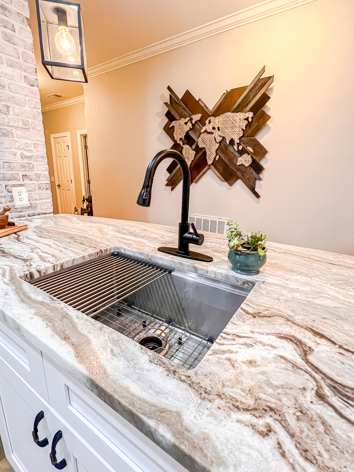 196 Golfview Lane Summerville, SC 29485 - Photo 8 of 43 196-54