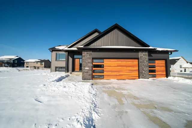 $478,800 | 1847 4th Street Northeast, Byron, MN 55920