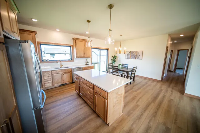 $478,800 | 1847 4th Street Northeast, Byron, MN 55920