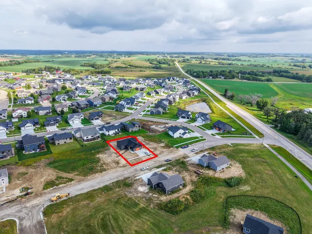 $478,800 | 1847 4th Street Northeast, Byron, MN 55920