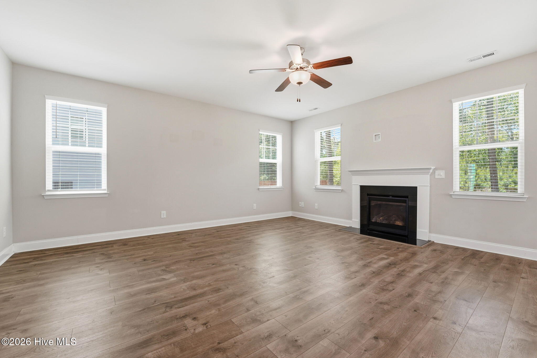 192 Sandy Springs Road Aberdeen, NC 28315 - Photo 14 of 45 18-web-or-mls-DSC07723