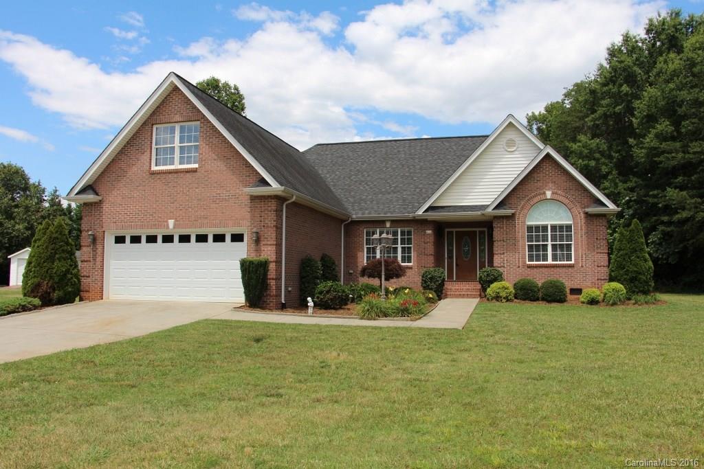 631 Spencer Road Conover, NC 28613 - Photo 2 of 24 Gallery Image 2