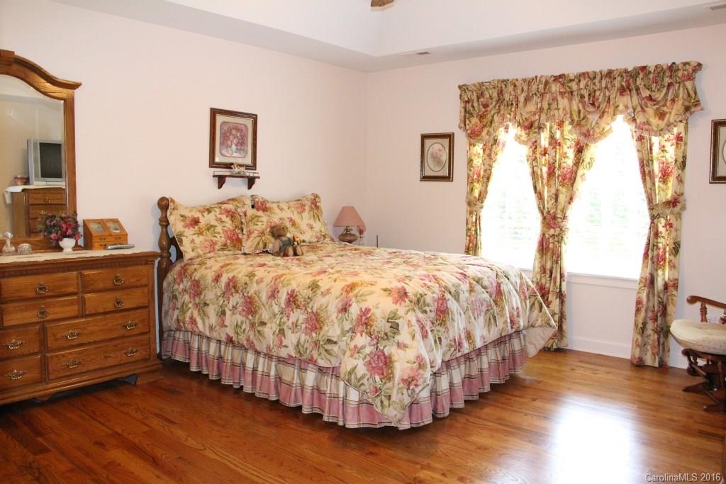 631 Spencer Road Conover, NC 28613 - Photo 13 of 24 Gallery Image 13