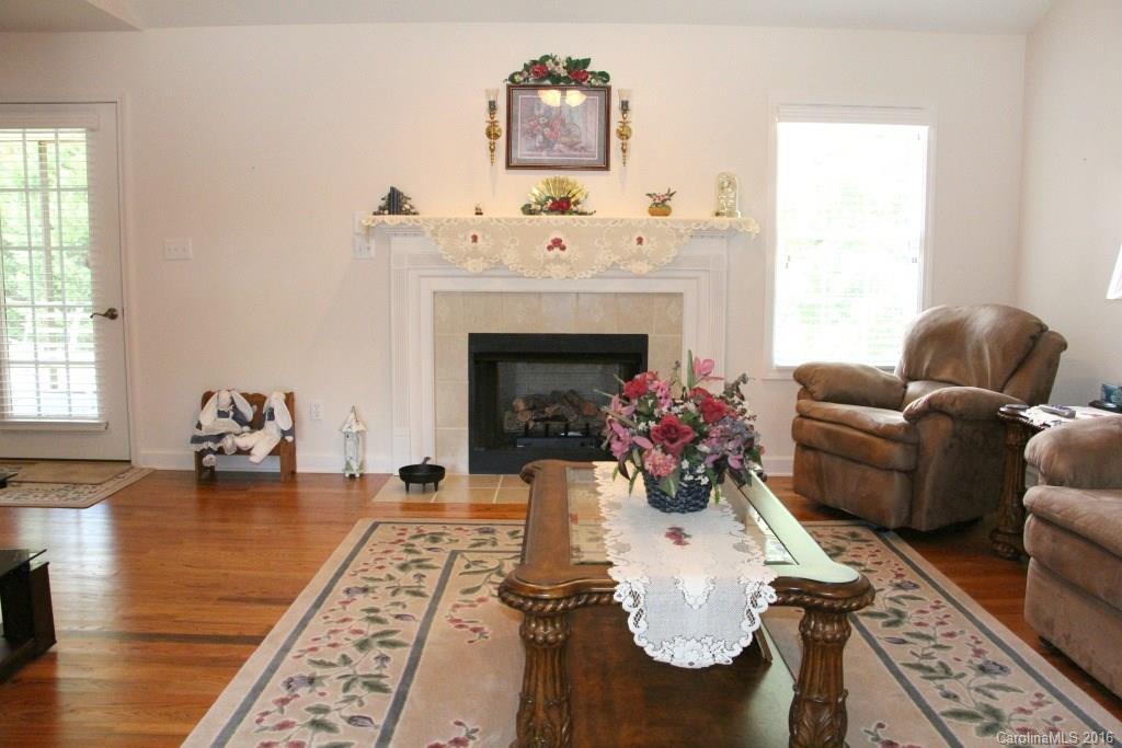 631 Spencer Road Conover, NC 28613 - Photo 5 of 24 Gallery Image 5