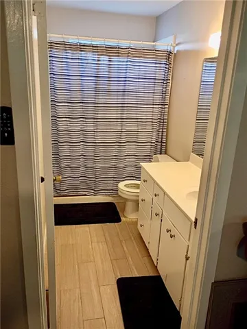 $199,900 | 830 Cliff Drive, Unit 13, Portland, TX 78374