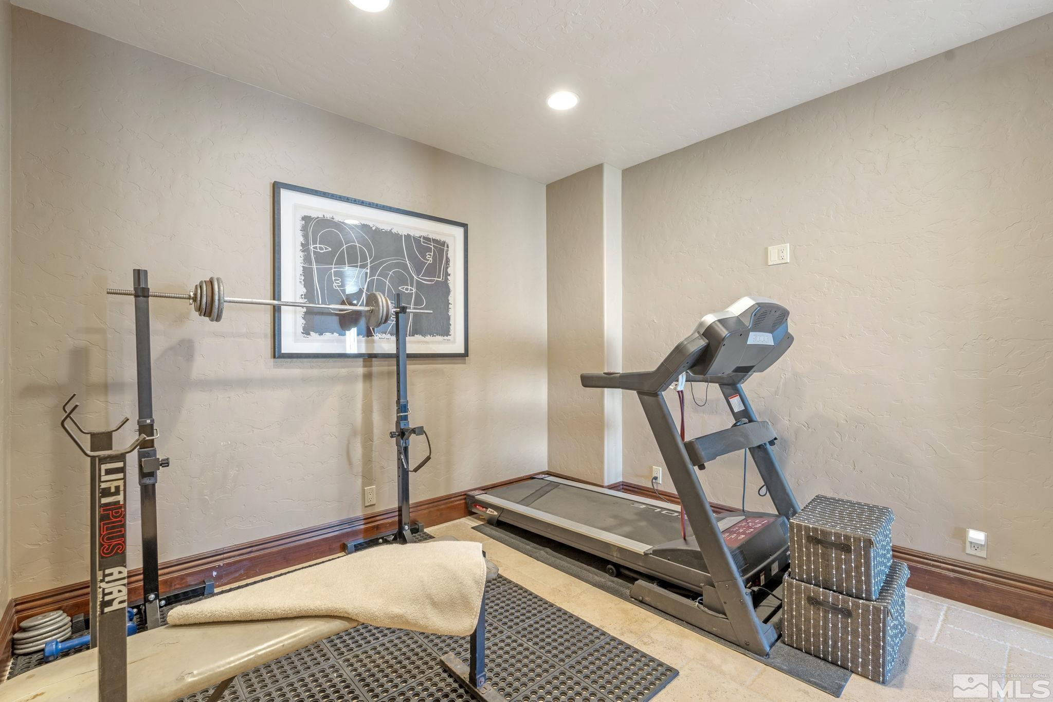 115 West Jeffrey Pine Road Reno, NV 89511 - Photo 32 of 39 Photo 32