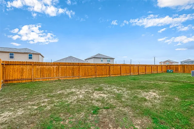 $1,995 | 305 Wayne County Drive, Katy, TX 77493