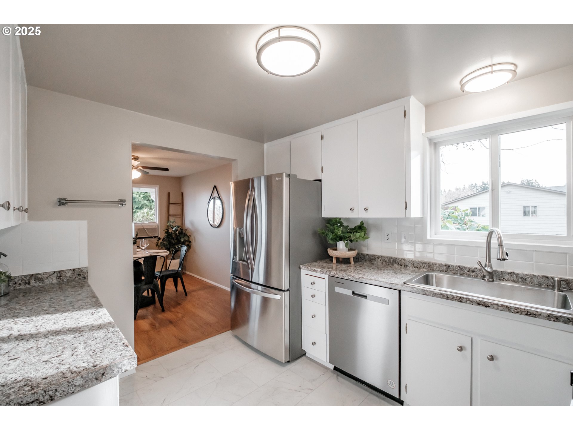 1409 Umpqua Road Woodburn, OR 97071 - Photo 16 of 37 Gallery Image 16