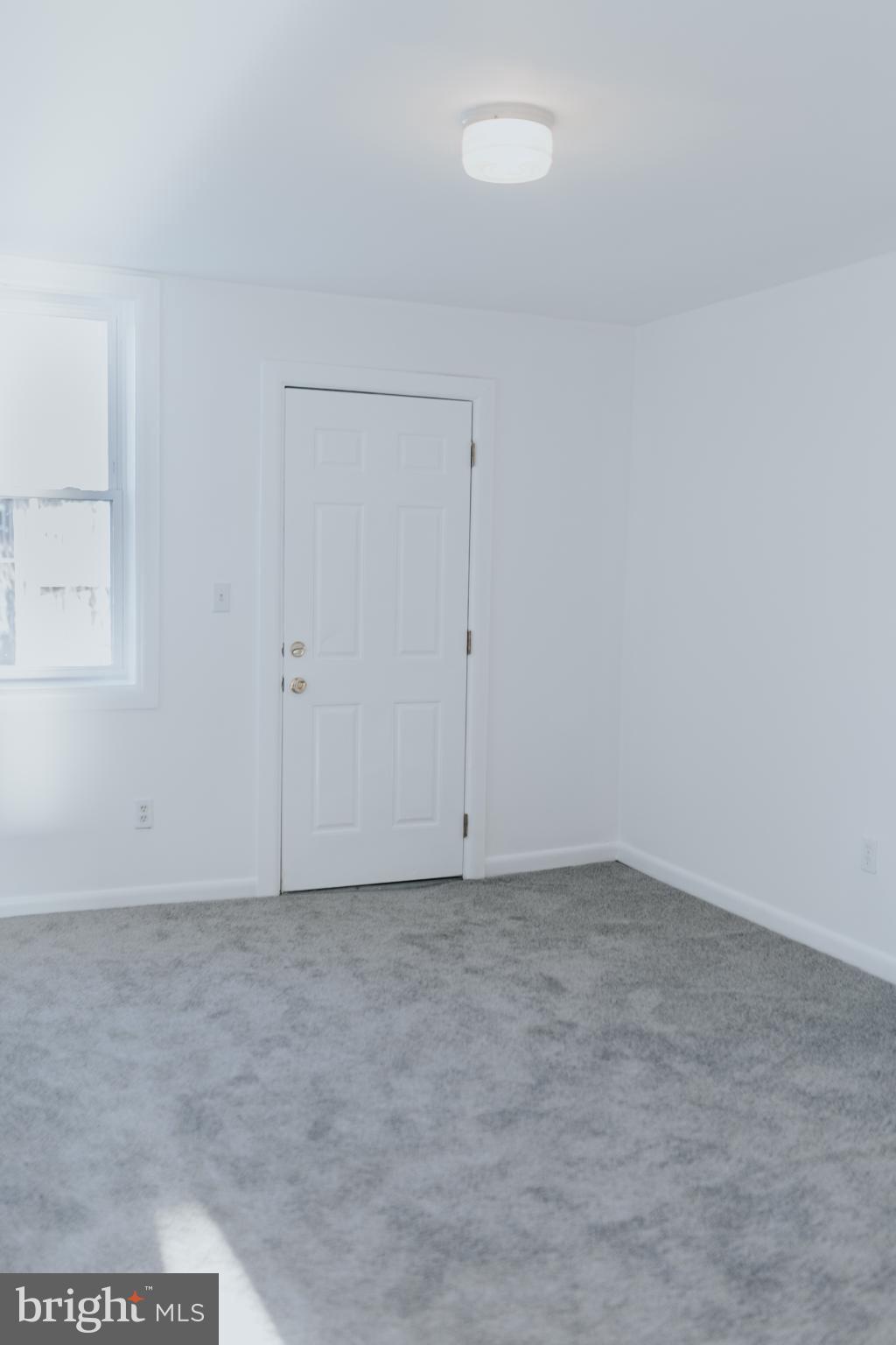 2511 Madison Avenue, Unit 3 Baltimore, MD 21217 - Photo 12 of 12 a view of an empty room